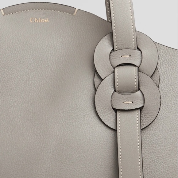 NWT $1,150 CHLOÉ Medium Darryl Leather Tote in Stormy Grey! - Picture 5 of 13